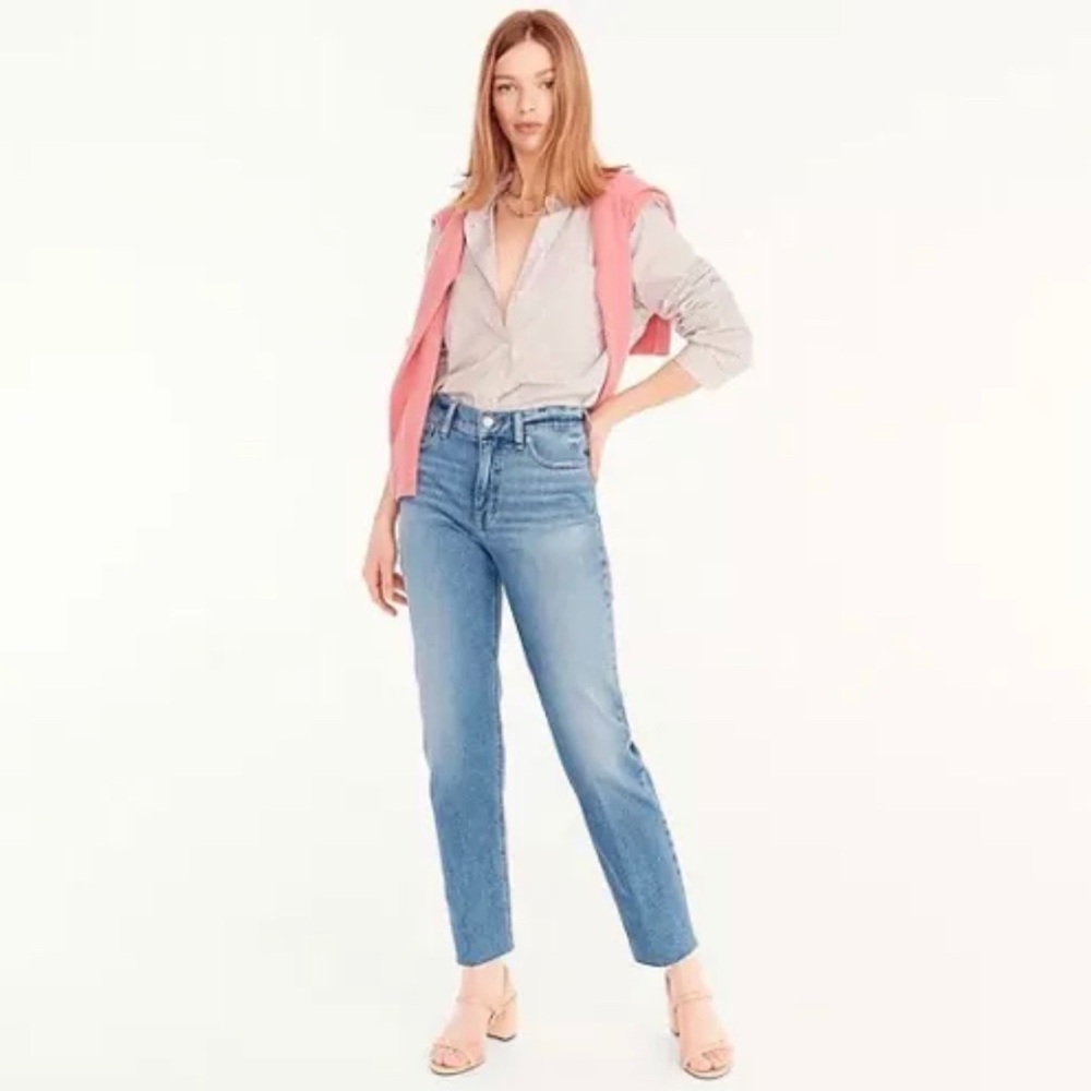 NWT JCrew Mid-Rise 90s Classic Straight Light Wash Denim Jeans Sz 24 US Fall 23